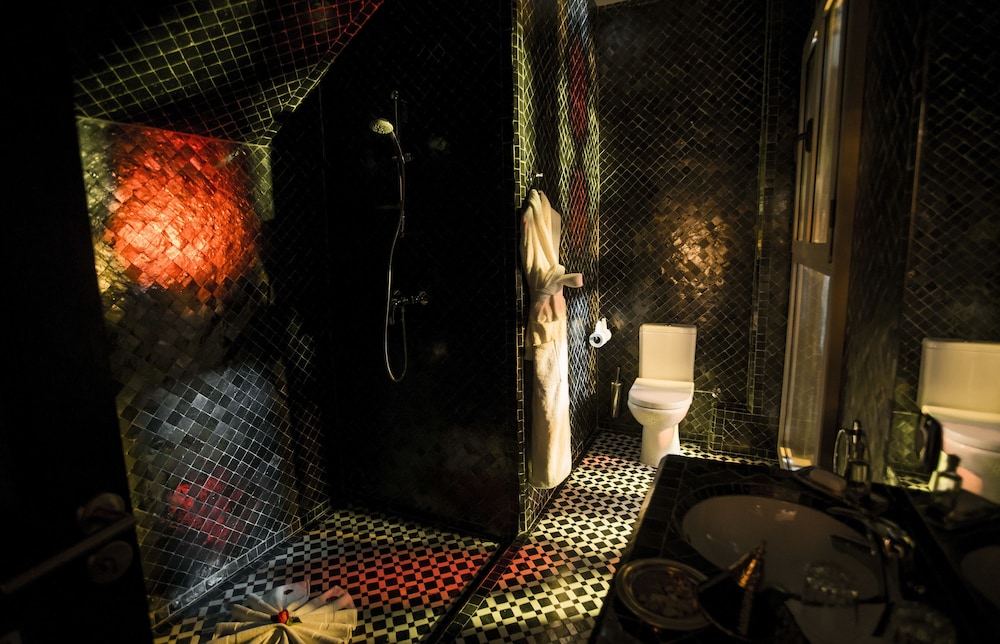 Junior Suite, Non Smoking - Photo 12