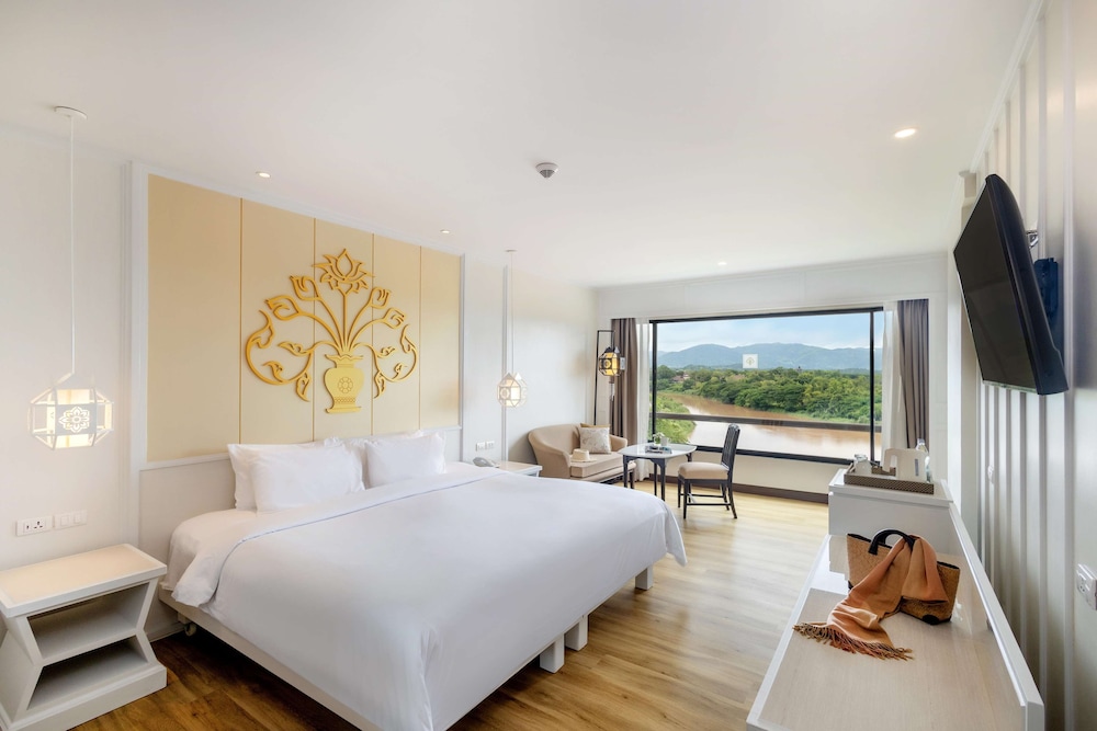 Deluxe Double Room, River View - Photo 9