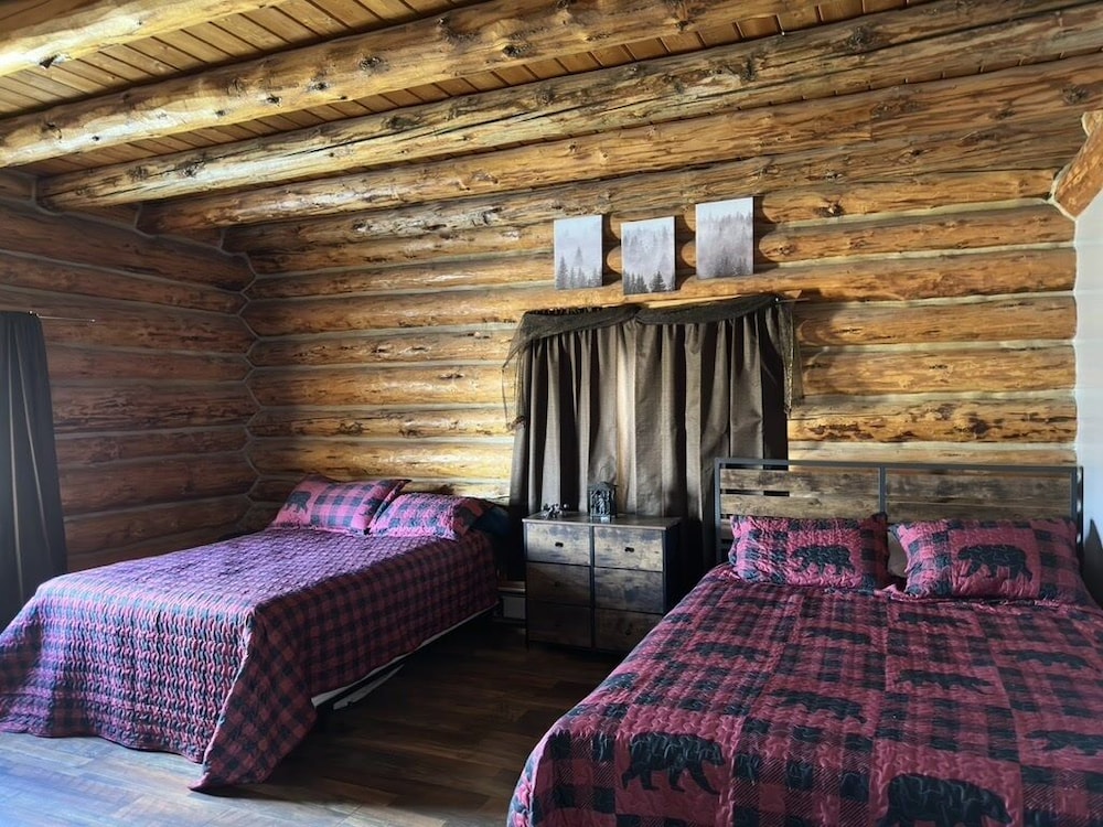 Deluxe Cabin photo 1