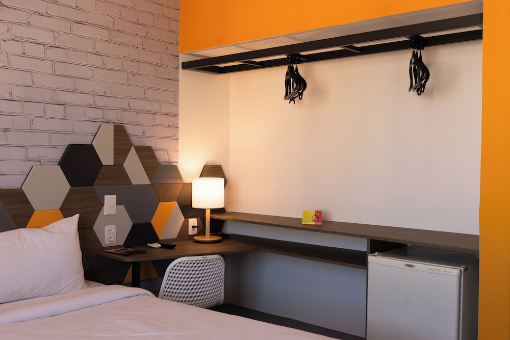 Standard Apartment, 2 Twin Beds - Photo 9