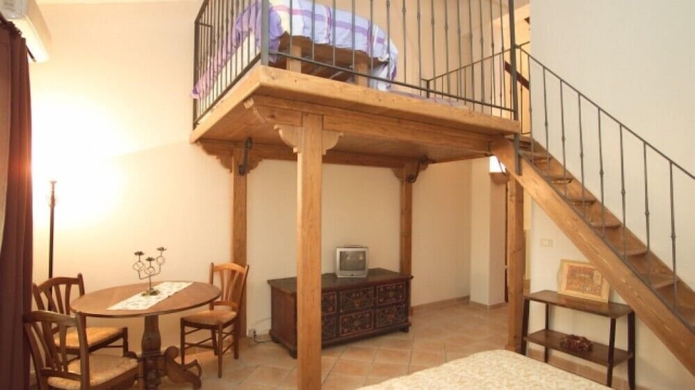 Classic Apartment, 1 Bedroom, Accessible photo 2