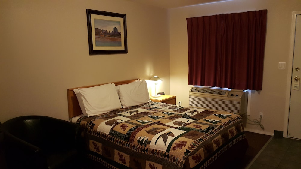Family Room Suite