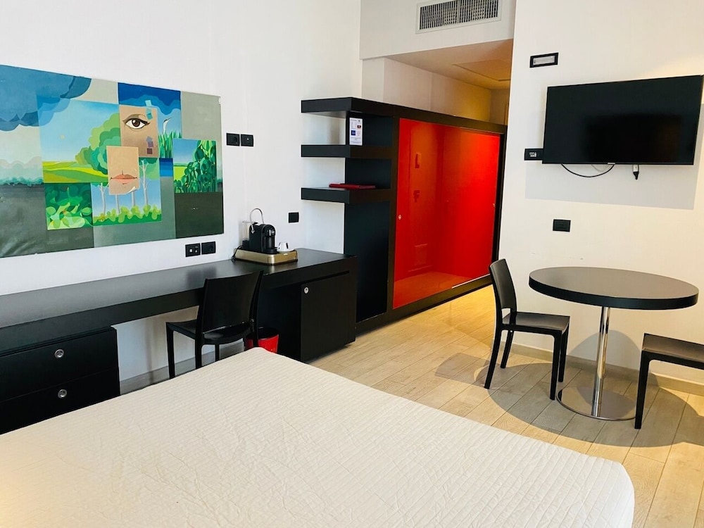 Standard Triple Room photo 2