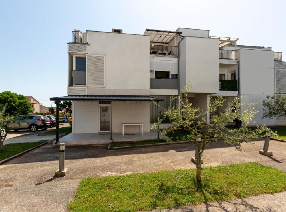 Apartment (Two Bedroom Apartment)