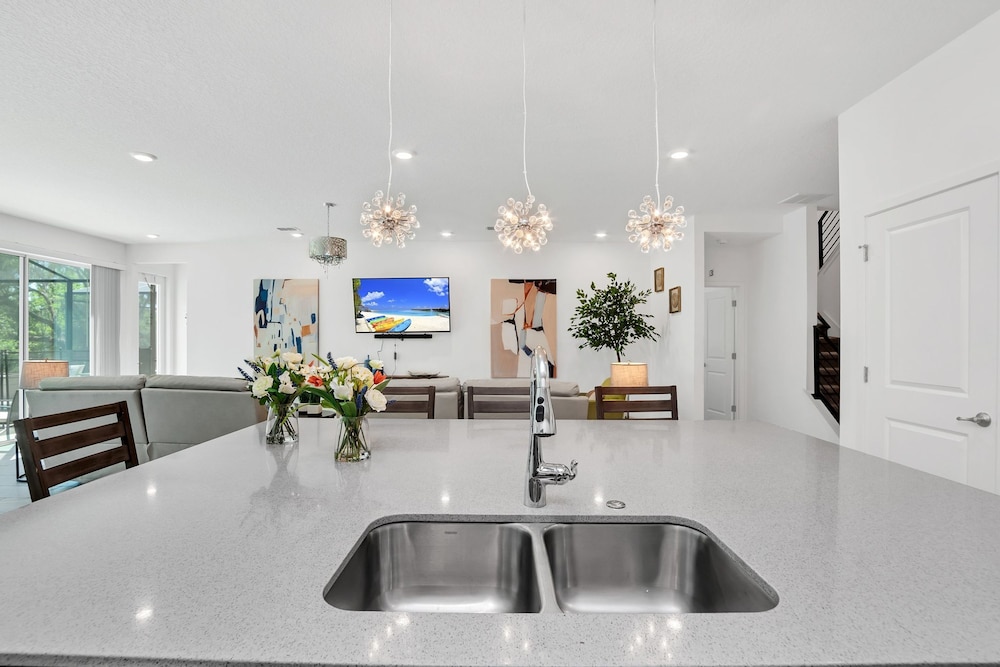 Stunning Family Home Sleeps 24 Vpr101, Billede 17