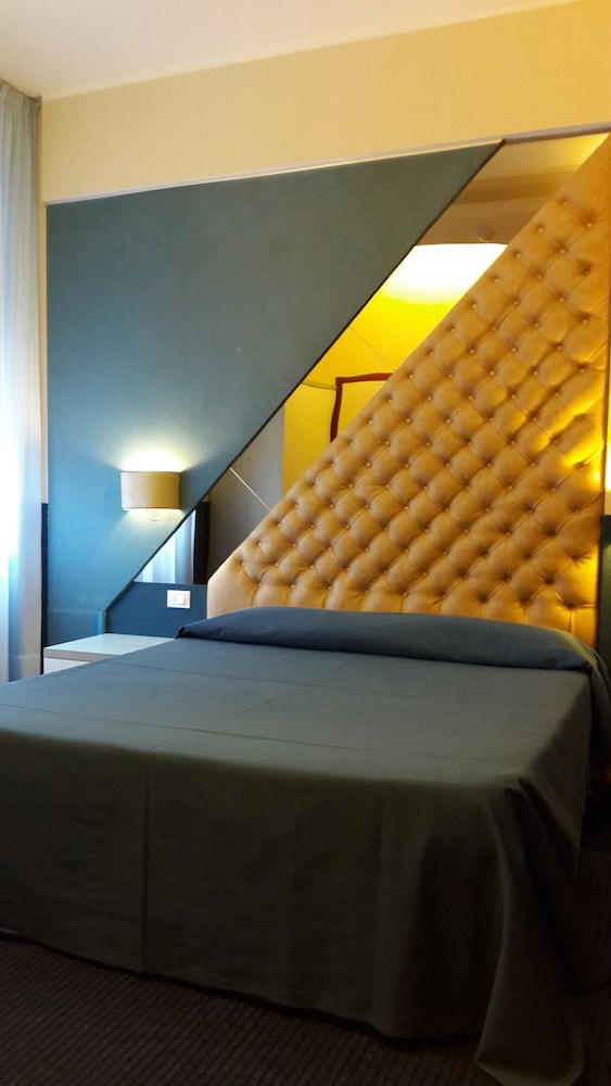 Family Double Room - Photo 5