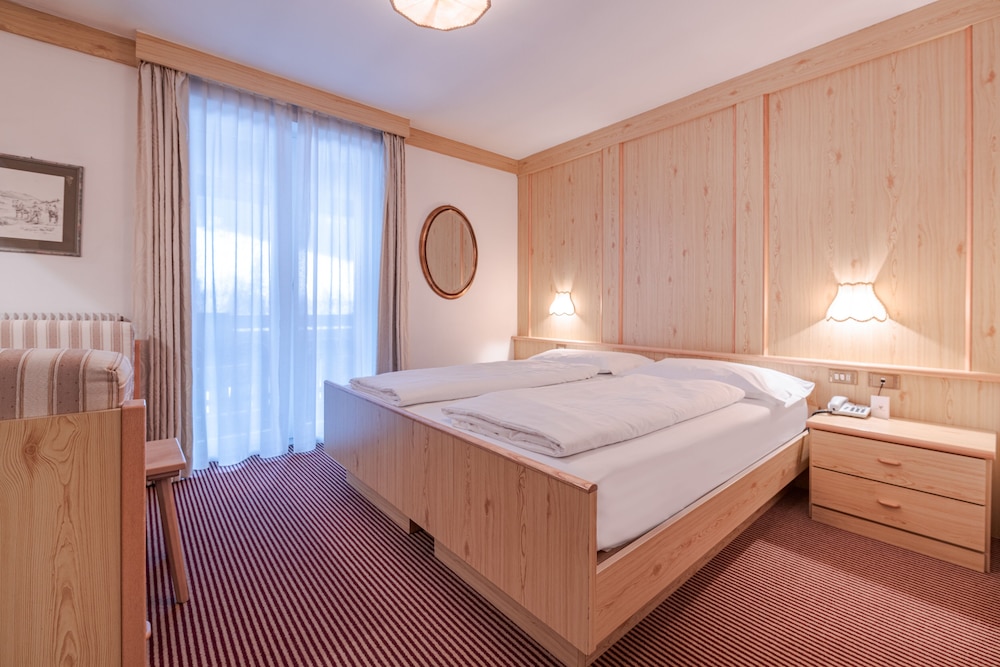 Economy Double Room Single Use photo 1