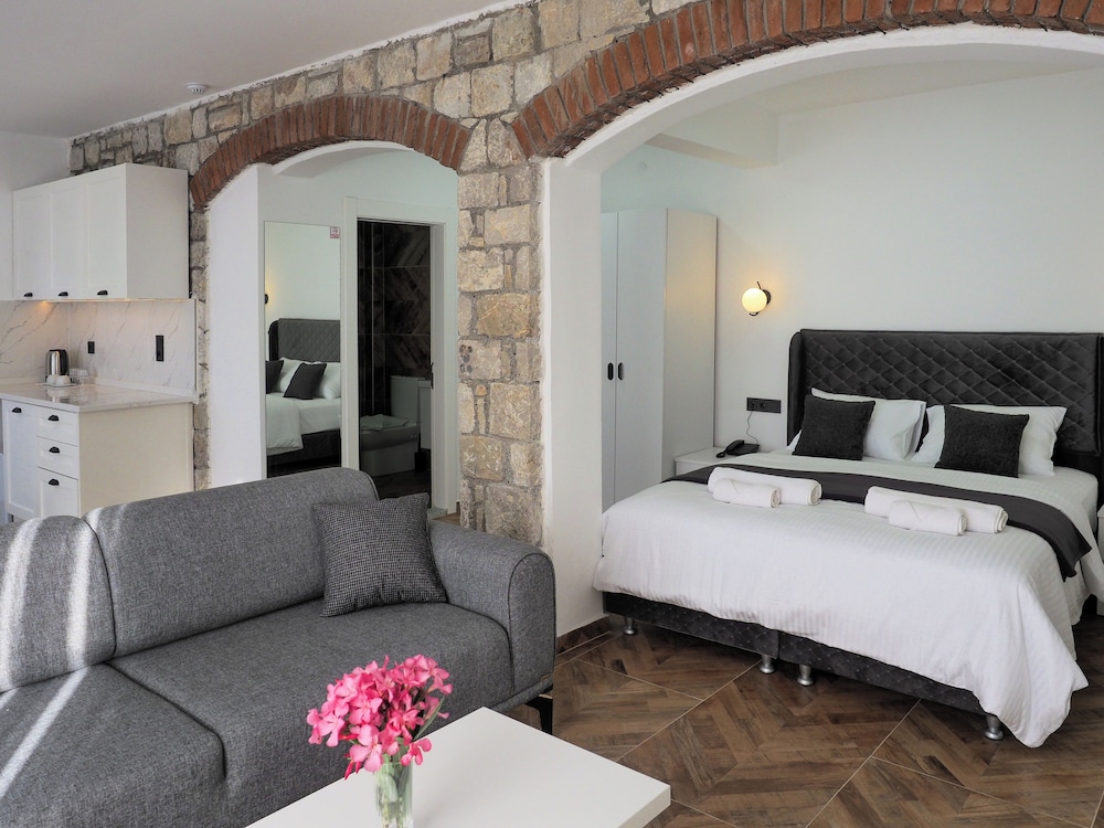 Junior Room, Sea Facing