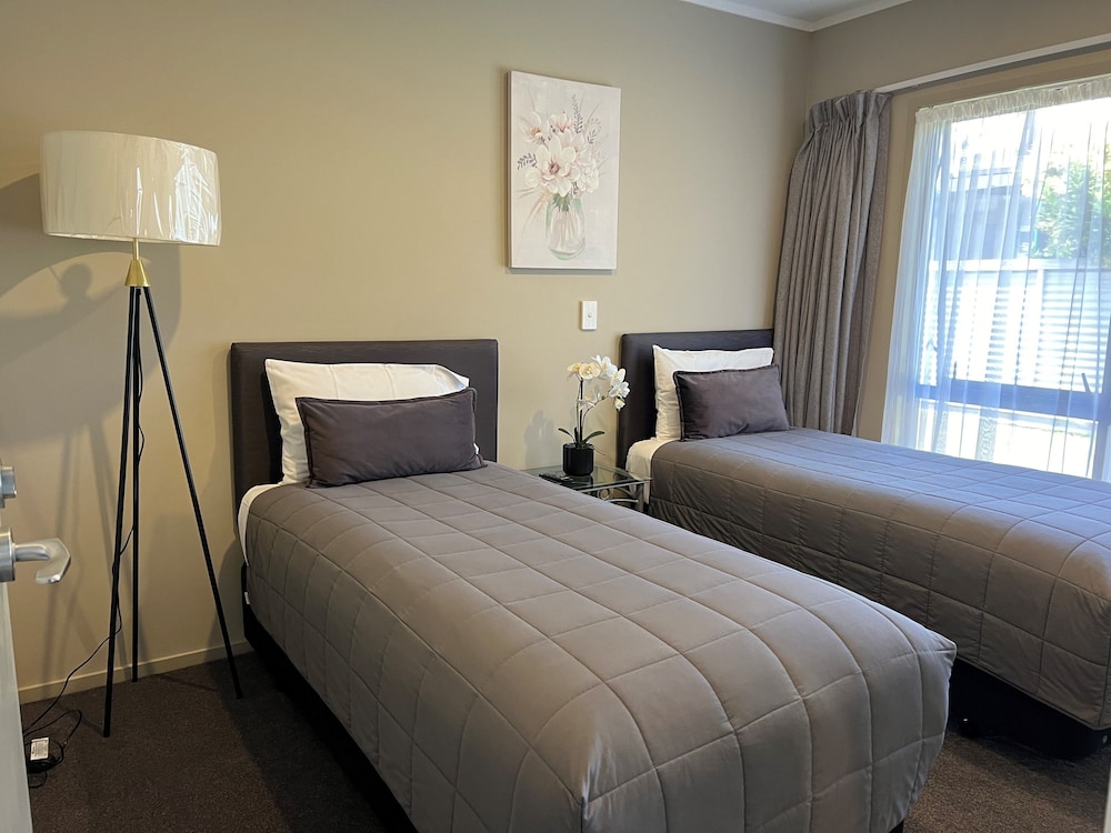Superior Suite, 1 Bedroom (Superior Spa Suite) photo 2