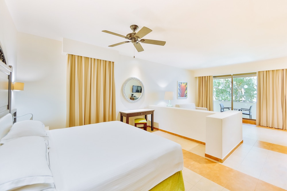 Available room