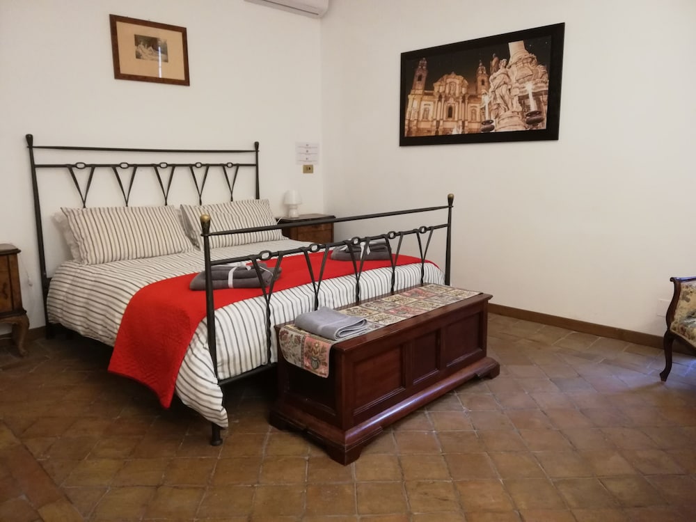 Standard Double Room, Private Bathroom