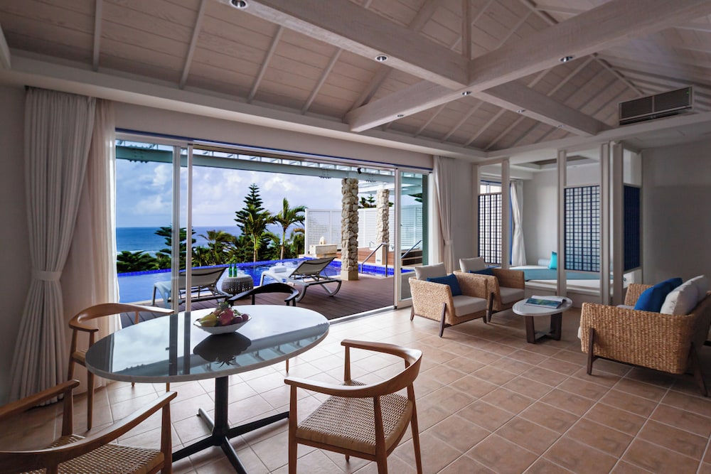 Ocean View Suite Villa, Private Pool photo 2