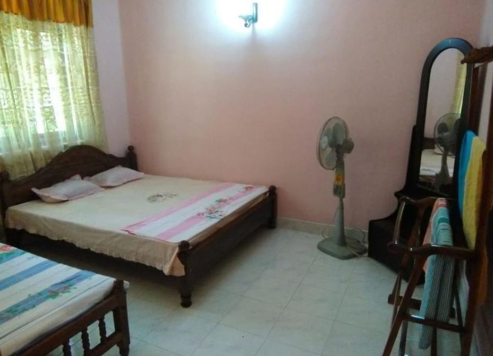 Triple Room, Shared Bathroom, River View photo 3