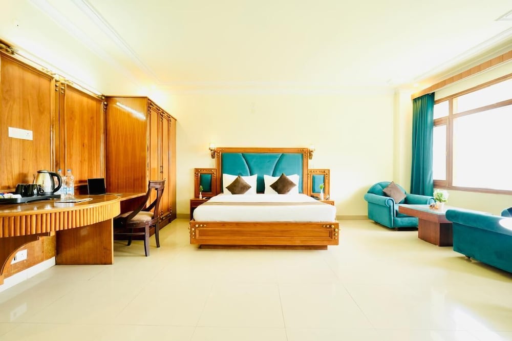 Luxury Room, Balcony, Valley View