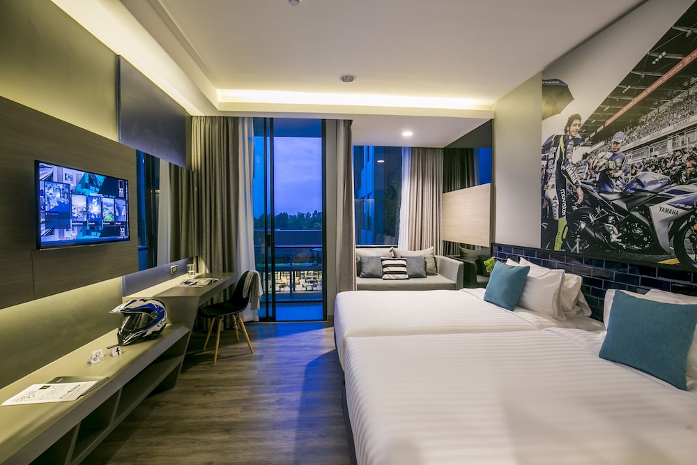 Deluxe Twin Room photo 3