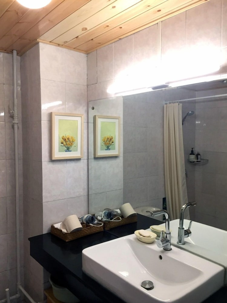 Banshan Resort Suite with Greatwall View photo 3