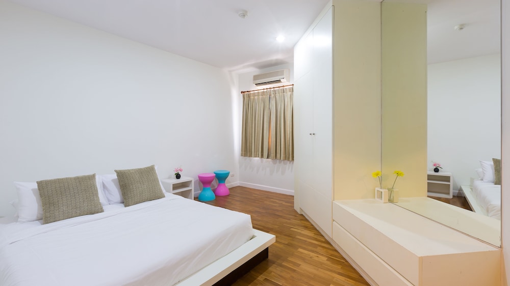 2 Bedroom Apartment with Sea View (No WiFi in room) photo 2