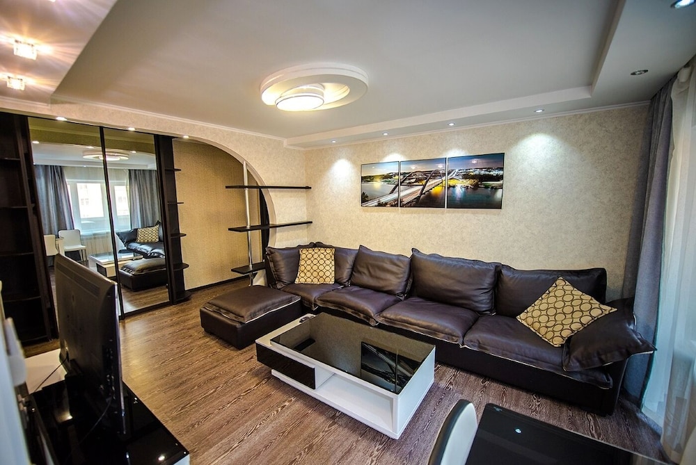 Apartment photo 1
