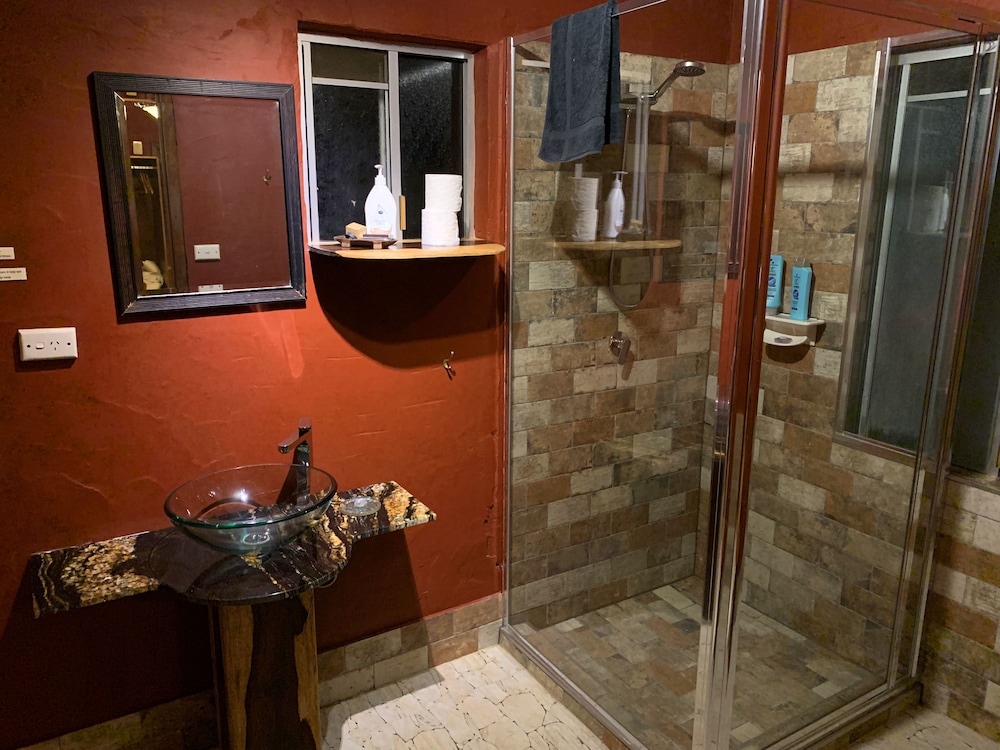 Family Suite, Multiple Beds, River View (Quad) photo 2