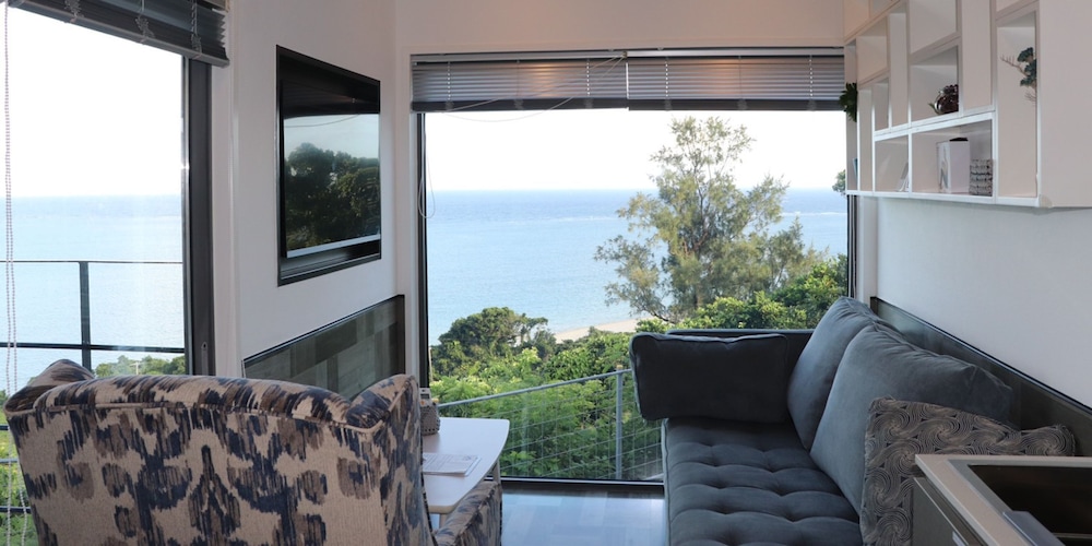 Ocean Window Room, Non Smoking - Photo 1
