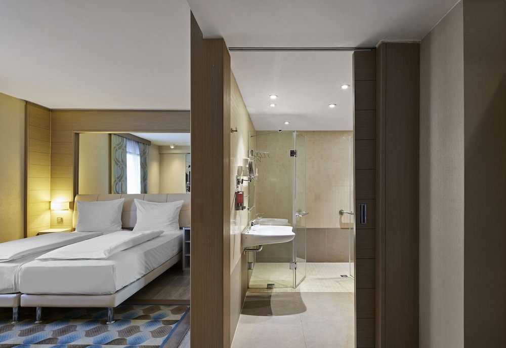 Superior Double or Twin Room - Photo 6