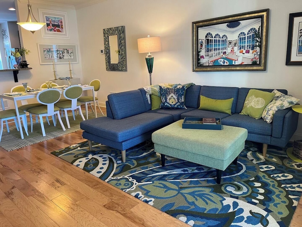 Townhome, Multiple Beds, Patio, Garden View (KEYSTONE DRIVE 19798)