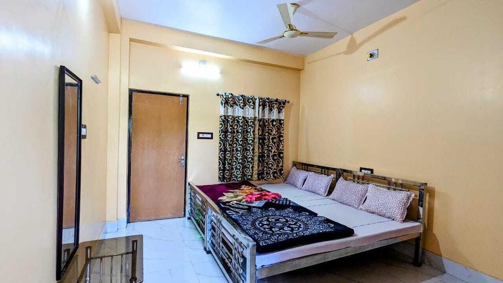 Standard Room photo 2