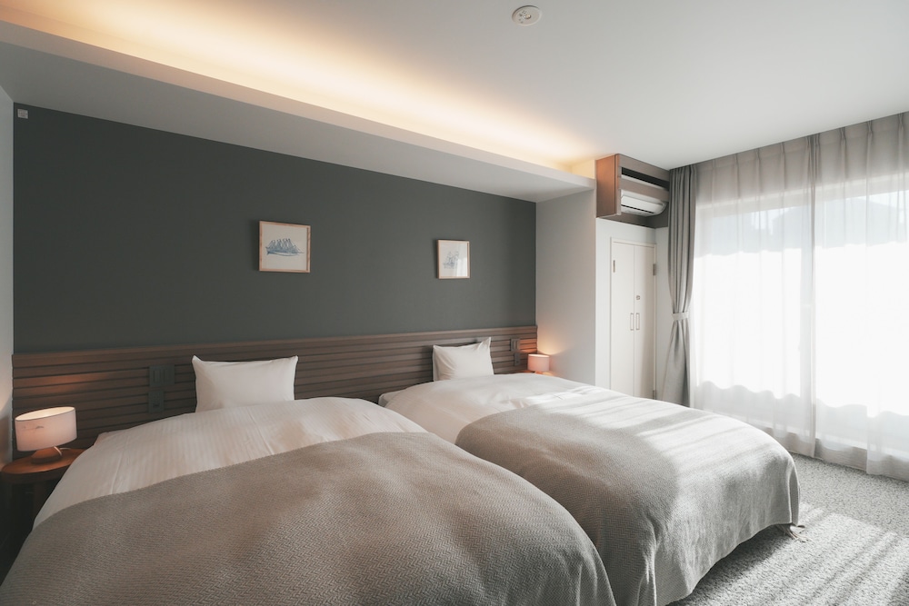 Executive Twin Room - Photo 1
