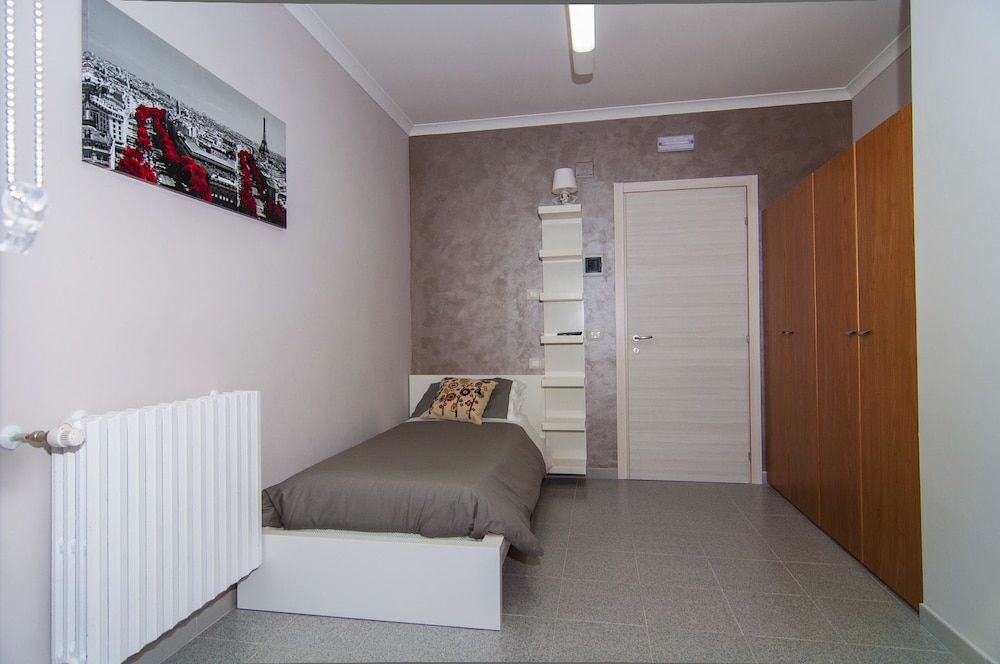 Single Room photo 1