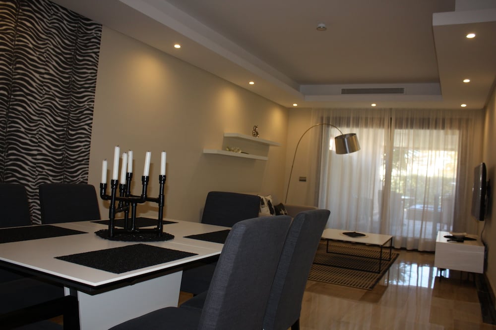 Apartamento, 1 habitación, piscina privada