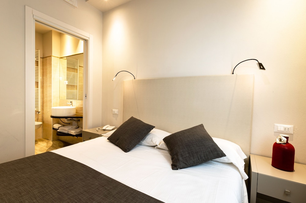 Comfort Double or Twin Room, Annex Building (Small) - Photo 1