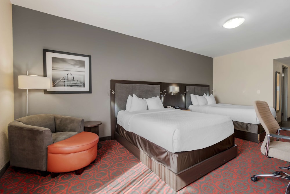 Standard Room, 2 Queen Beds, Non Smoking photo 3
