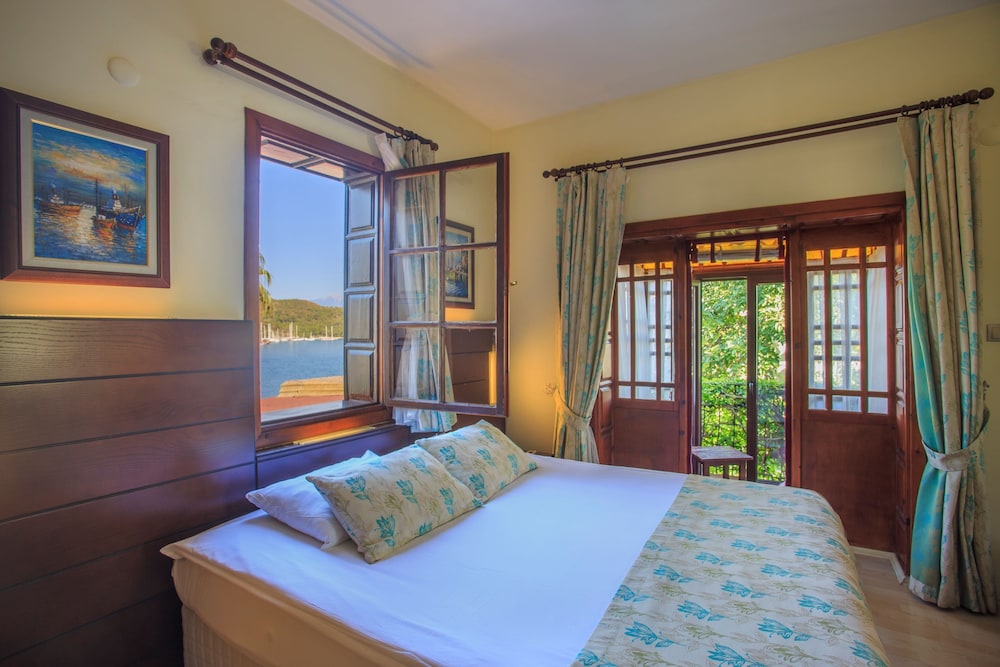 Standard Room, Sea View - Photo 5