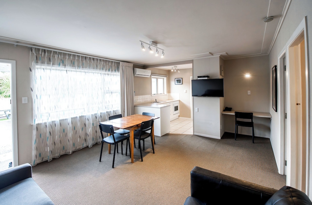 Standard Apartment, 2 Bedrooms photo 1
