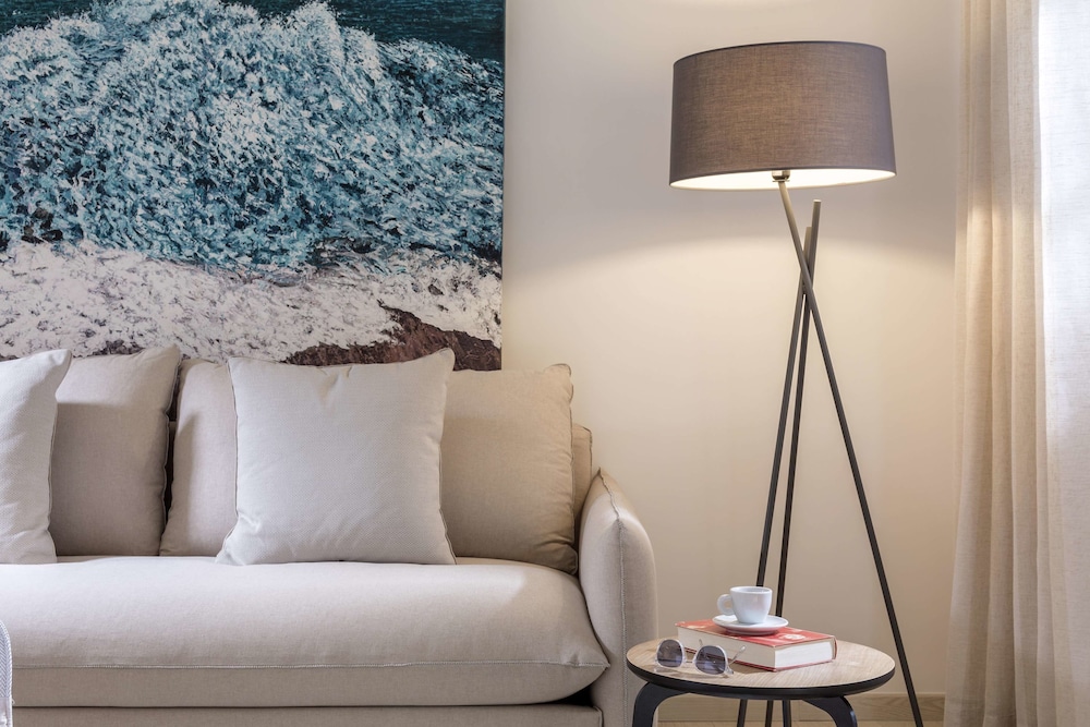 Superior Room, Sea View - Photo 4