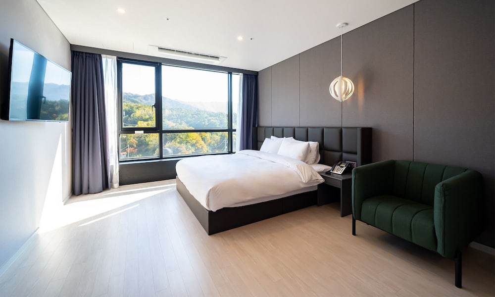 Special Suite - Photo 12