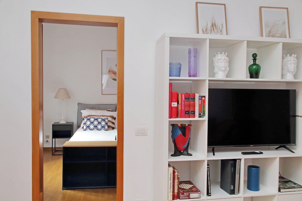 Apartment (1 Bedroom)