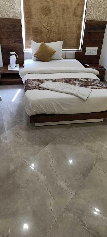 Basic Room