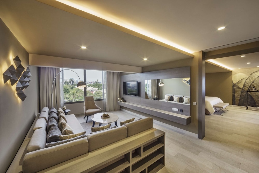 Royal Suite (Ambassador)