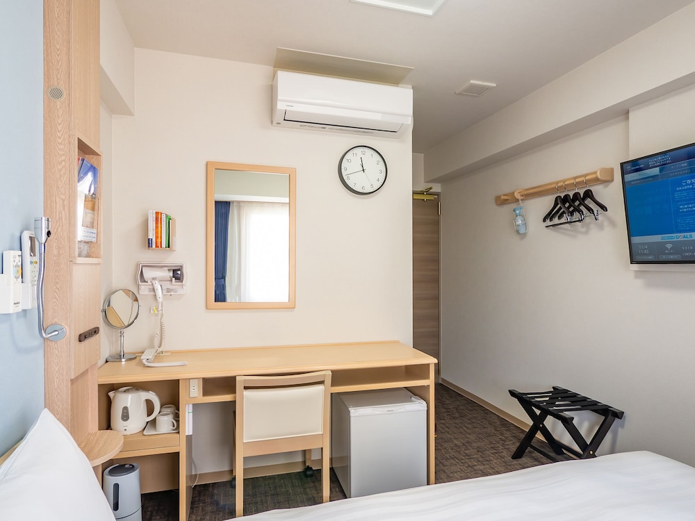 Economy Double Room, Non Smoking - Photo 2