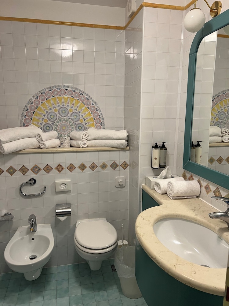 Standard Suite, 1 Bedroom, Terrace - Photo 23
