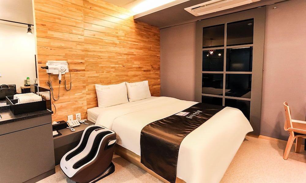Deluxe Double Room - Photo 3