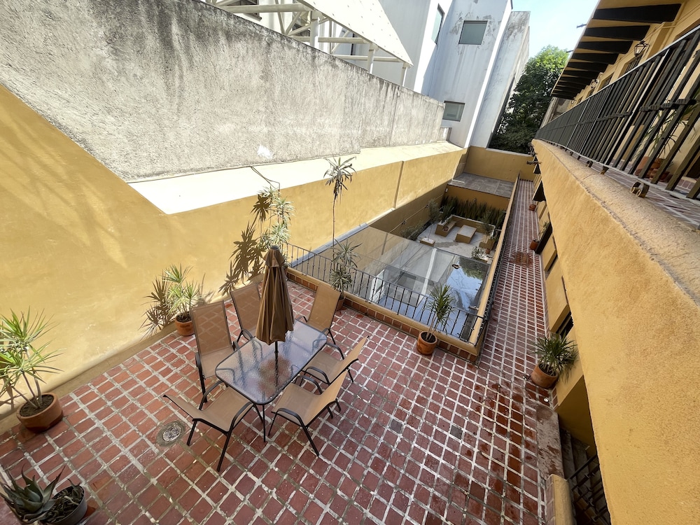 Double Room - Photo 14