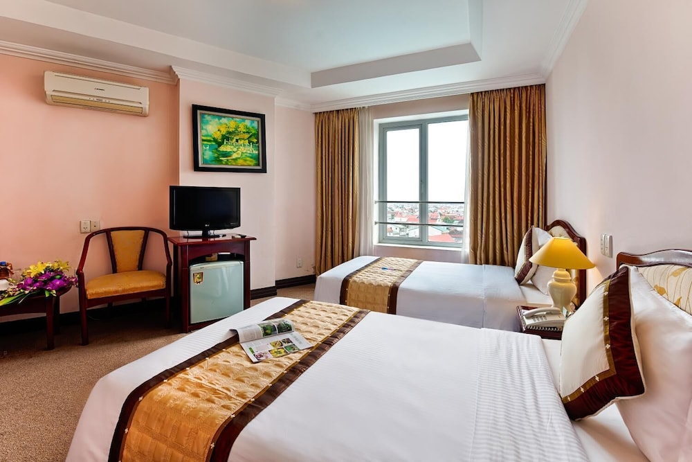 Premium Deluxe Twin Room photo 2