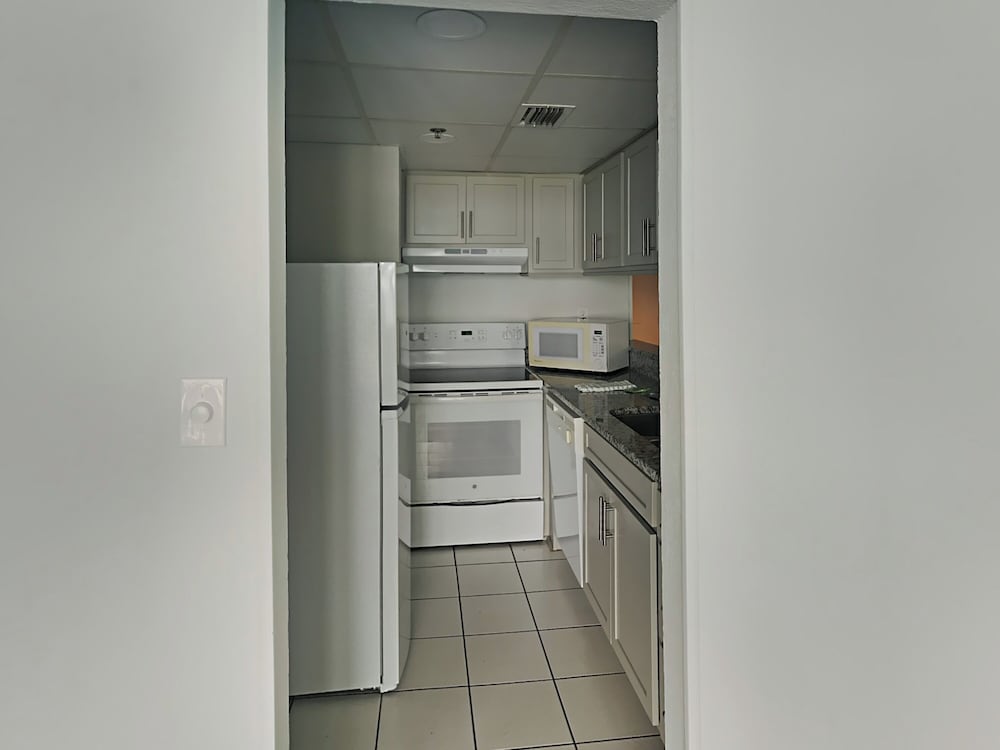 Condo, 1 Queen Bed with Sofa bed, Balcony, Ocean View (#604 East - No Pets)
