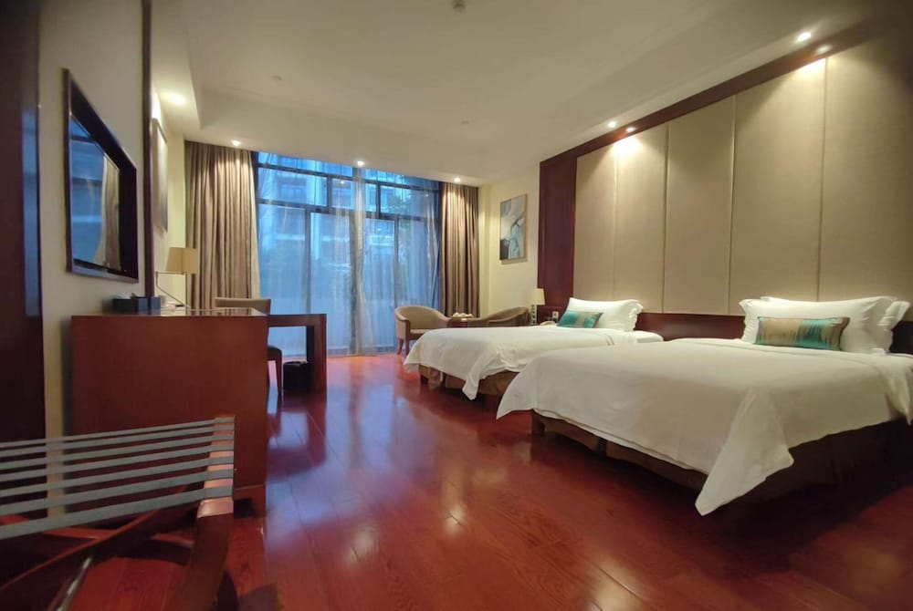 Room, 2 Double Beds, Accessible, Smoking