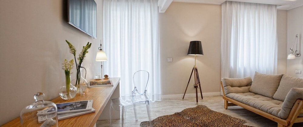 Suite photo 1
