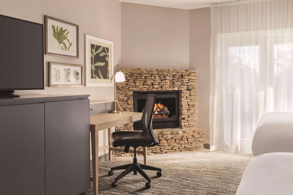 Studio Suite, Multiple Beds, Non Smoking, Balcony