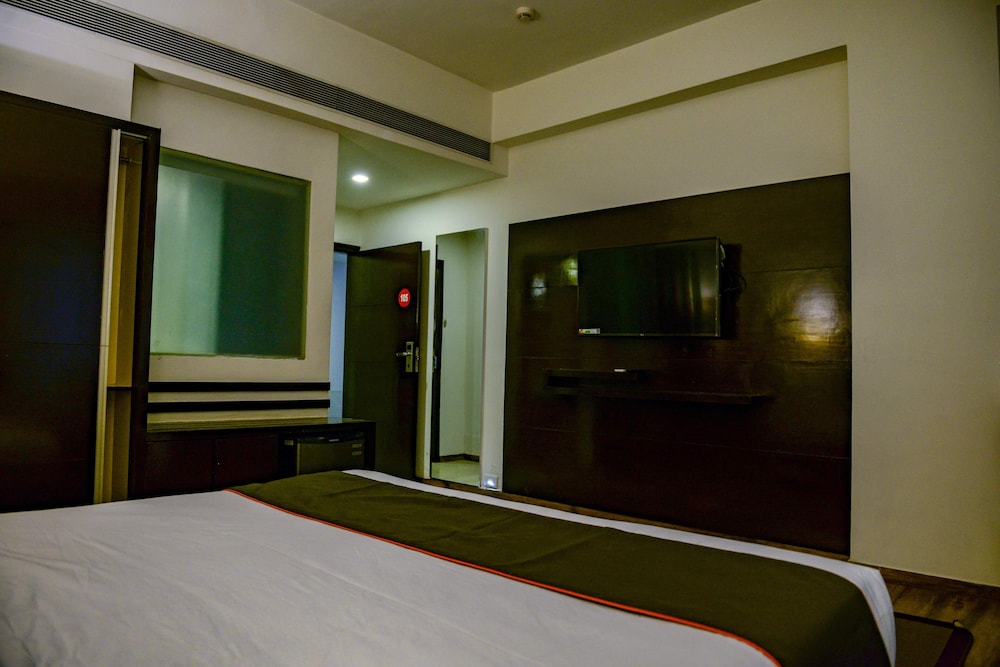 Studio Suite photo 3