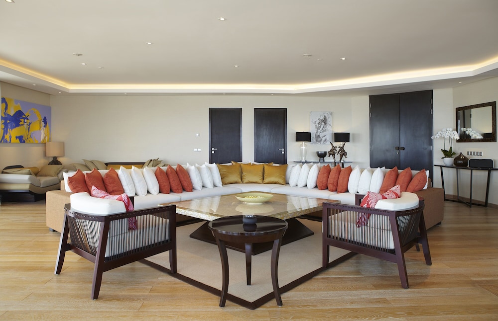 66 Penthouse, Ocean View thumbnail 6